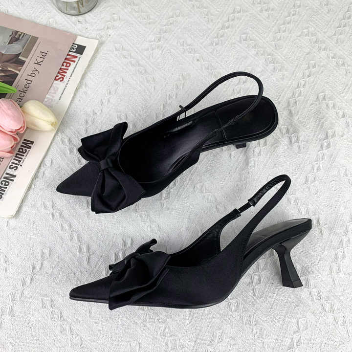 Elegant women's heels 