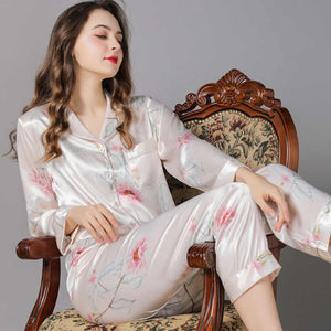 Custom Logo High Quality Digital Printing Winter Satin Sleepwear for Women Pure Silk Pajama Set for Women 