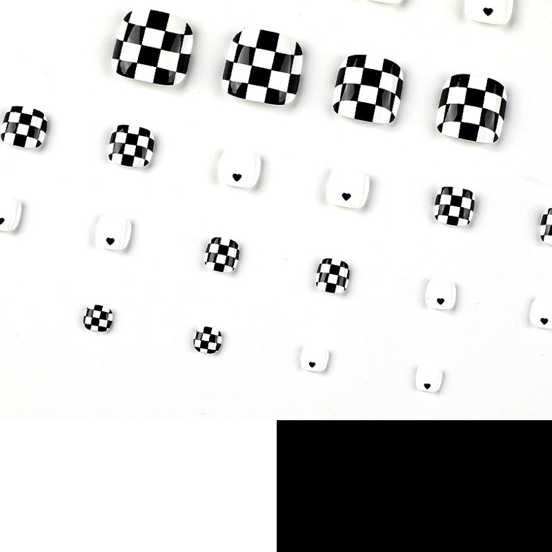 أظافر  قدم فرنسي