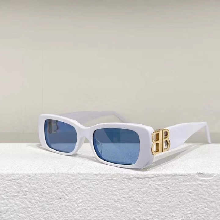 sun Glasses for Men Women Black Frame Color -نظارات شمسية جديدة