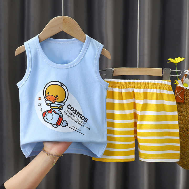 الأطفال الصيف القطن الخالص جديد أكمام الفتيان . Children's summer pure cotton new sleeve boys' summer