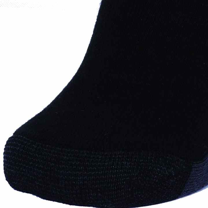 short sports socks 