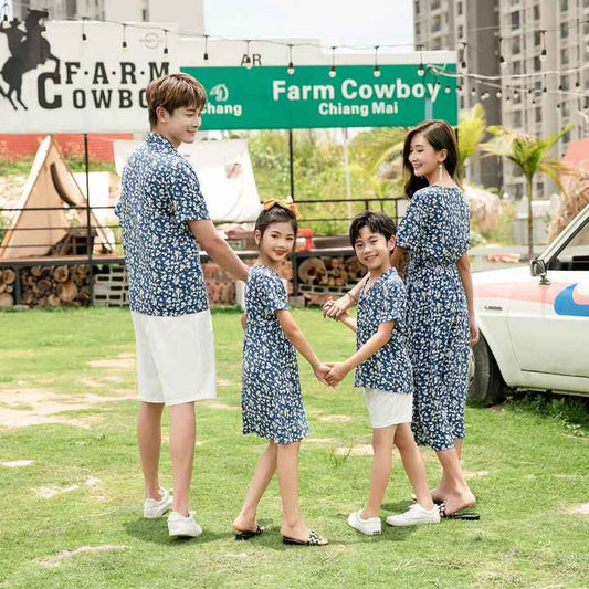 Summer Matching Outfits for Mother and Daughter, Family Matching Design Shirts and Shorts for Father and Son, Suitable for Holidaysملابس صيفية متناسقة مع الملابس للأم والبنت, قمصان وشورت بتصميم عائلي متشابهة للأب والابن ، مناسب للعطلات