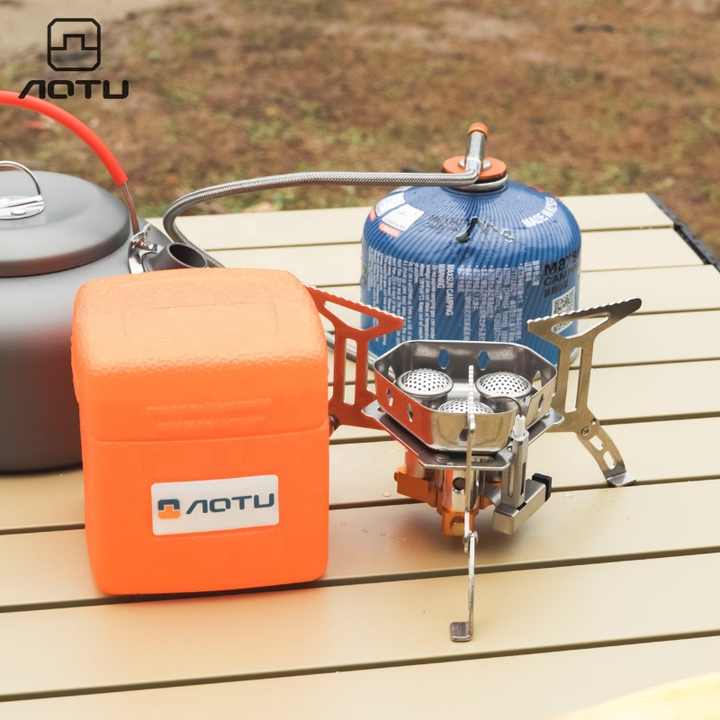موقد غاز محمول للنزهات الخارجية بثلاث شعلات . Portable 3 Burner Outdoor Picnic Gas Stove, Suitable for