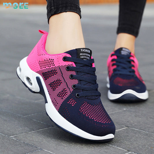 حذاء رياضية نسائي