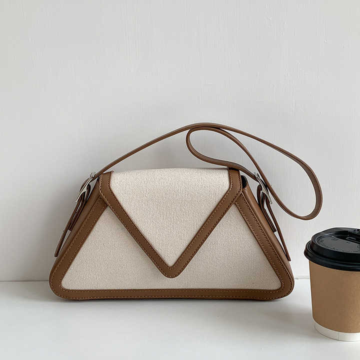 Bags and fun,حقائب و امتعه