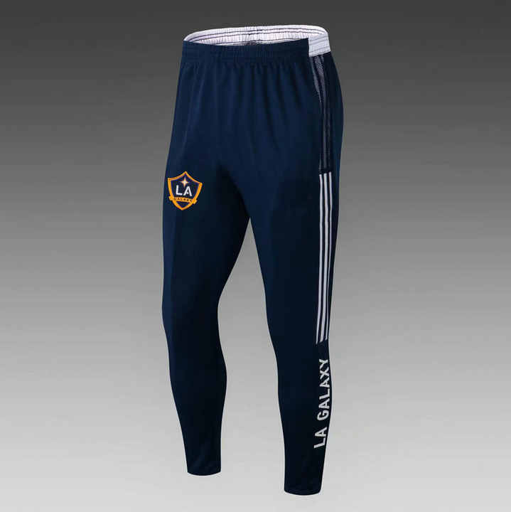 Long-sleeved jackets, shirts