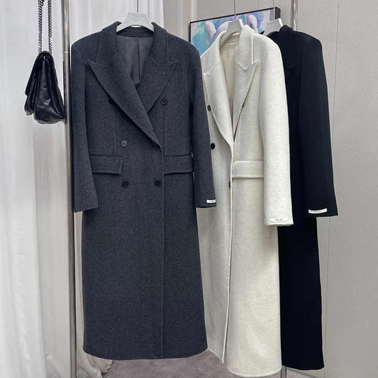 جاكيتات  نسائي صوفي طويل