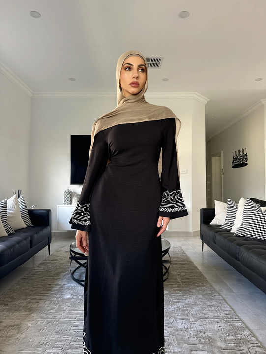 عباية انيقة الشرق الاوسط
