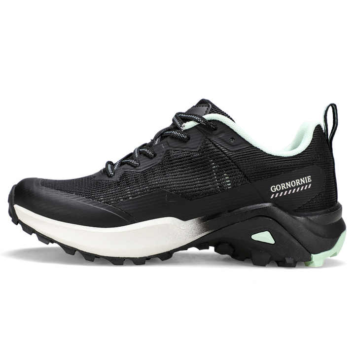 outdoor sports shoes 