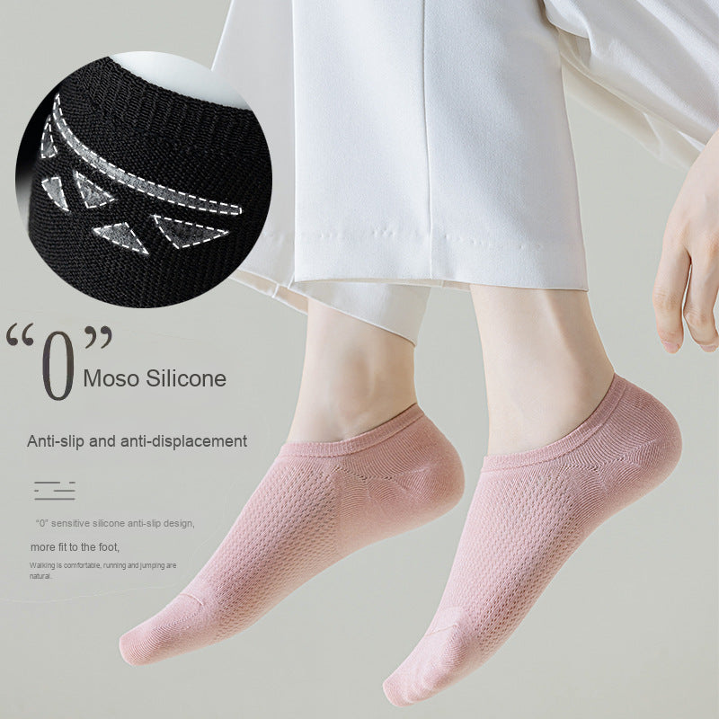 جوارب رقيقة