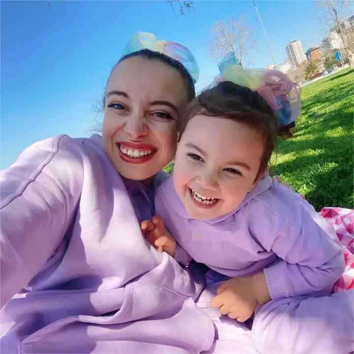 Family clothes for mother and daughter 