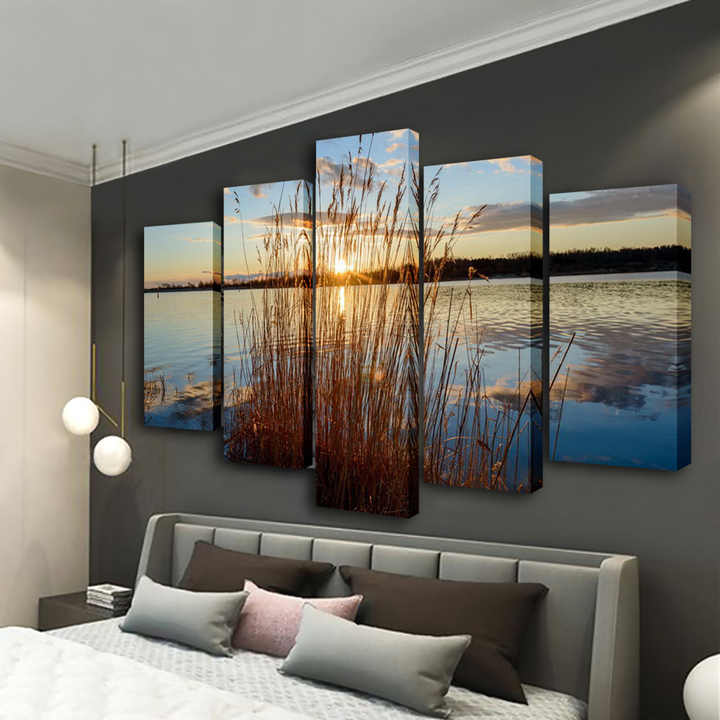 oil paintings . لوحات زيتية