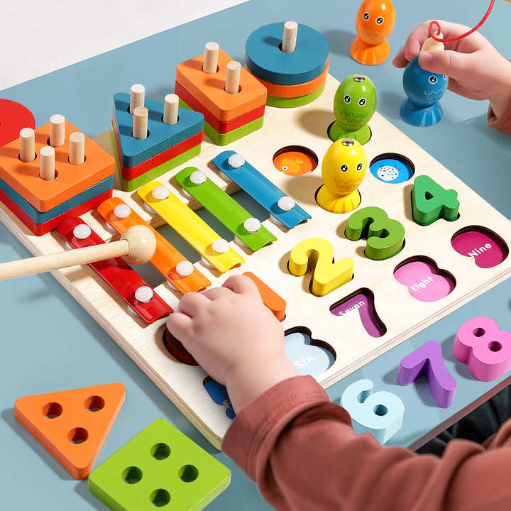 مجموعة مونتيسوري للأشكال الهندسية الأربعة في   Montessori 4-in-1 Geometric Shapes Set