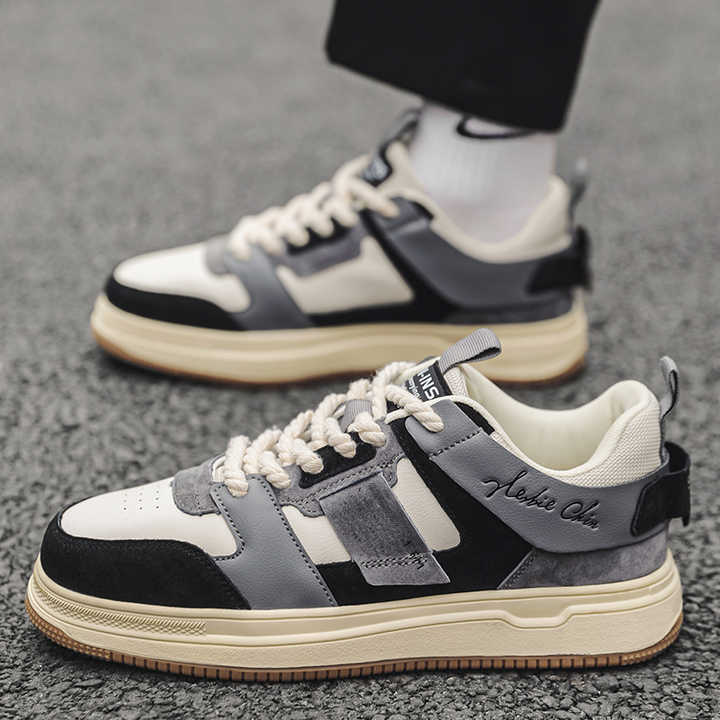 أحذية رياضية كاجوال للرجال للمواسم الأربعة جيدة . Men's Casual Sneakers Four Seasons Breathable Low Top