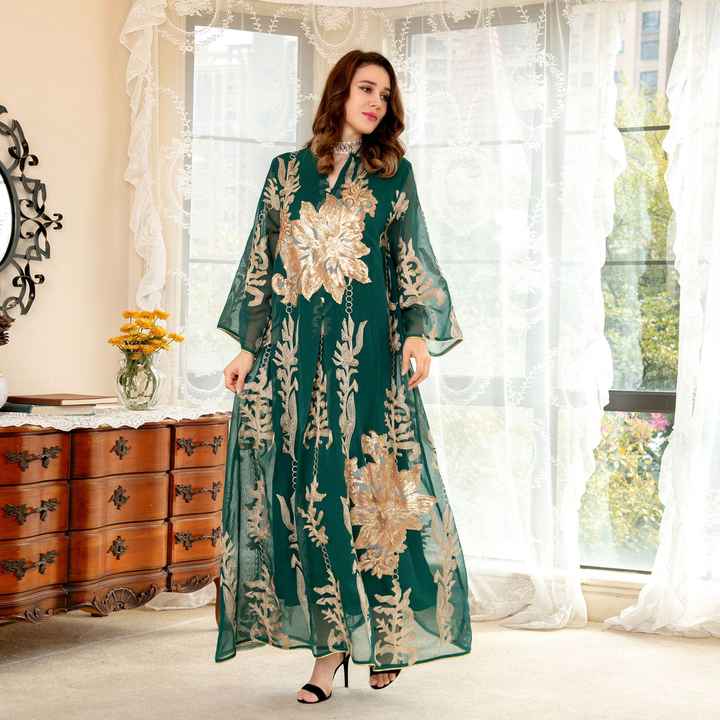 Embroidered Moroccan Caftan -قفطان مغربي مطرز