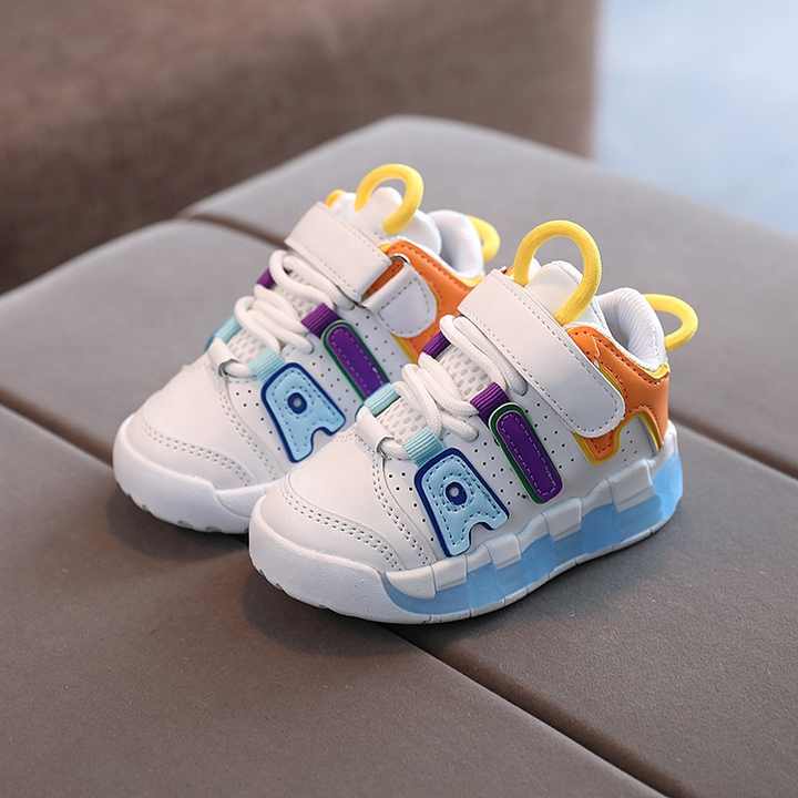 حذاء رياضي اولاد