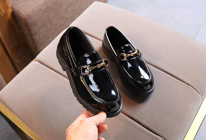 girls flat shoes 
