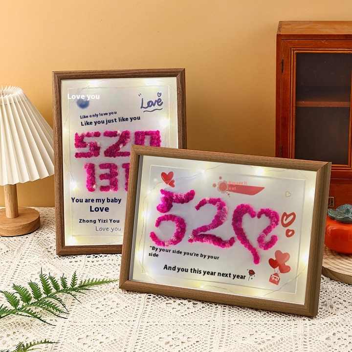 Handmade Dried Gypsophila Flower Picture Frame 