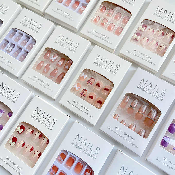 24 قطعة أظافر اصطناعية فاخرة من الأكريليك عالية الجودة    Nails 24pcs Luxury Artificial Acrylic Nails High Quality