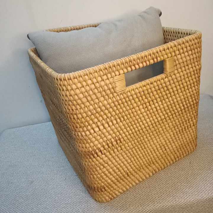 Natural handicrafts, rectangular, large capacity. 