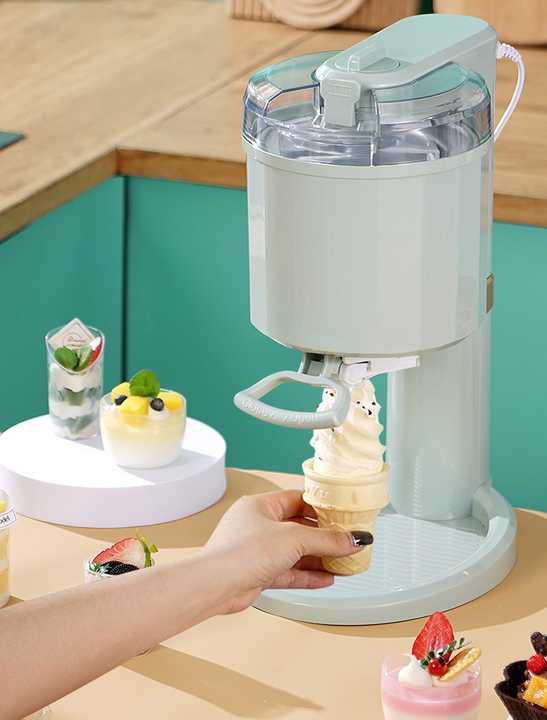 ice cream maker 