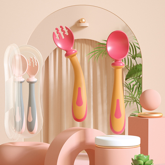 مجموعة أدوات ومنتجات الأطفال الأصليّة من مادة PP لينة قابلة لإعادة الاستخدام للأطفال الصغار مع صندوق خارجي Original Reusable Soft PP Baby Utensils &amp; Products Set for Toddlers with Outer Box