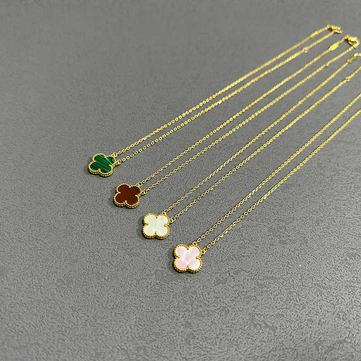 Jewelry and accessories 
