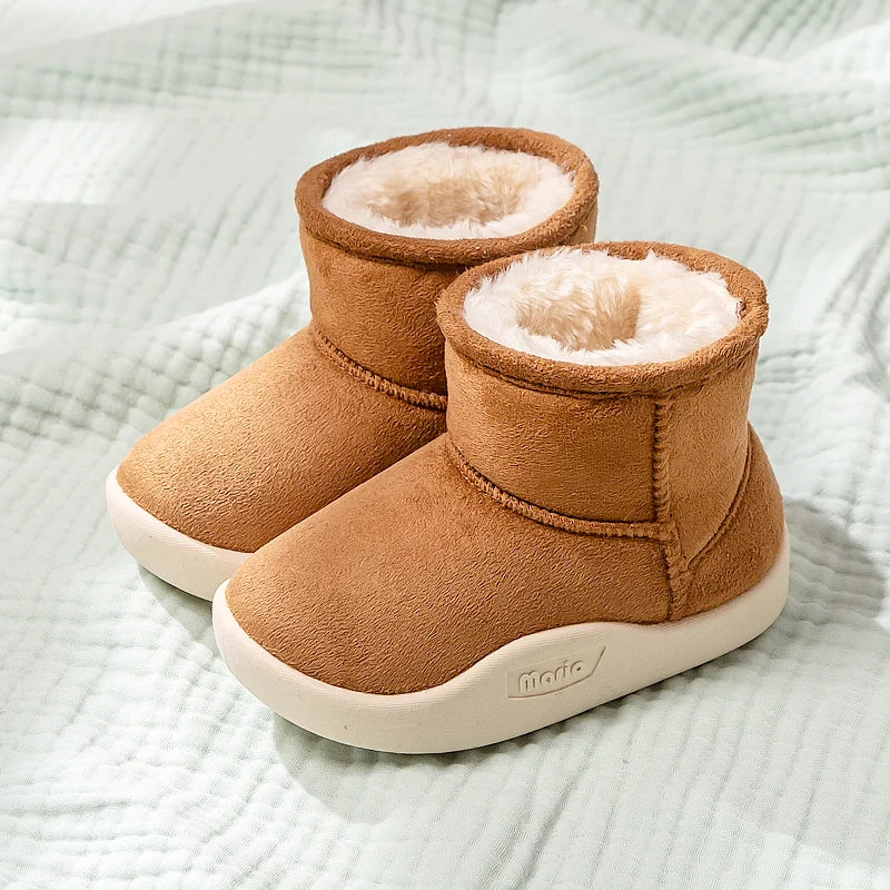 Girls' winter shoes 