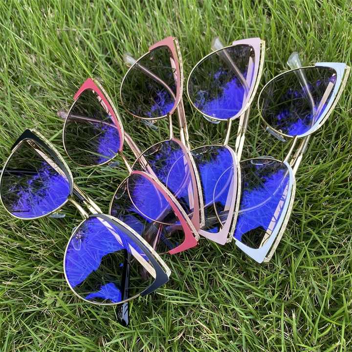 Women's Alloy Gold Cat Eye Anti-Blue Light Blocking Glasses, Anti-Blue Light Blocking, Spring Hinges 