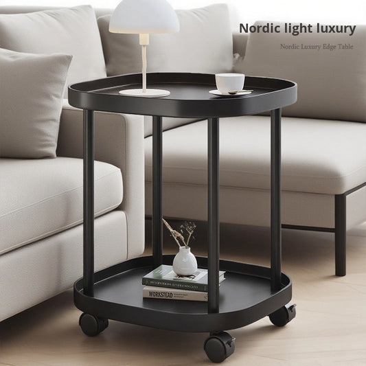 طاولة انيقة