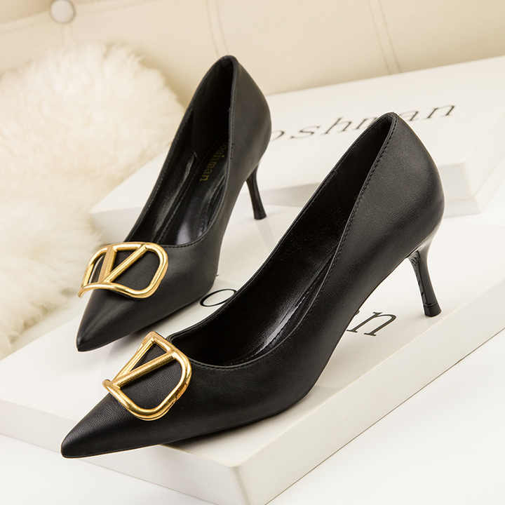Elegant women's heels 