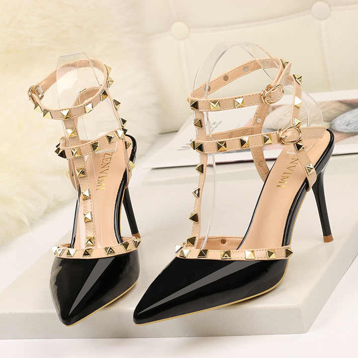 Elegant women's heels 