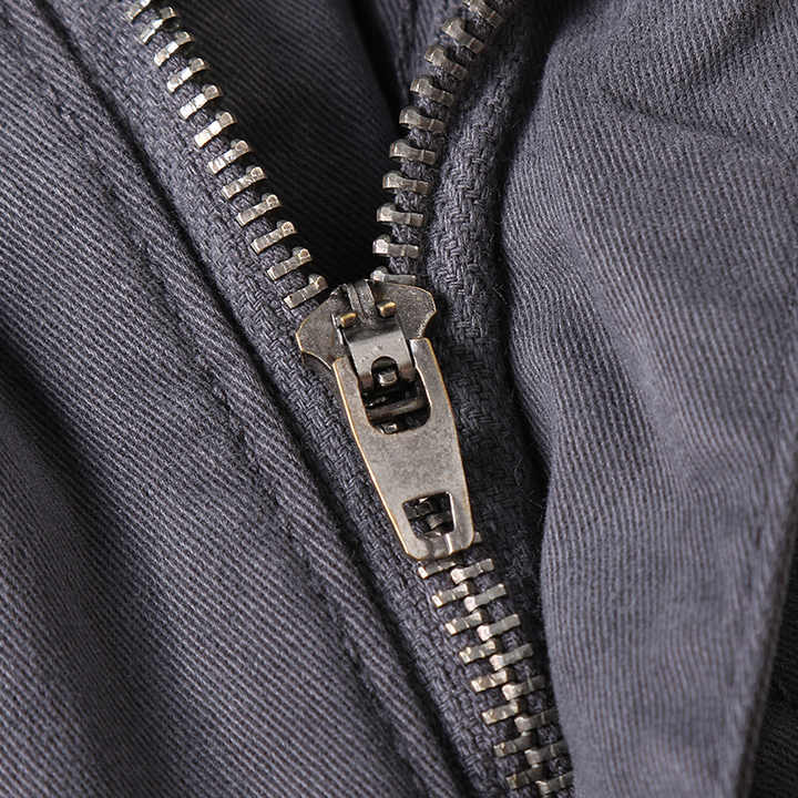 Big discounts on spring clothes 