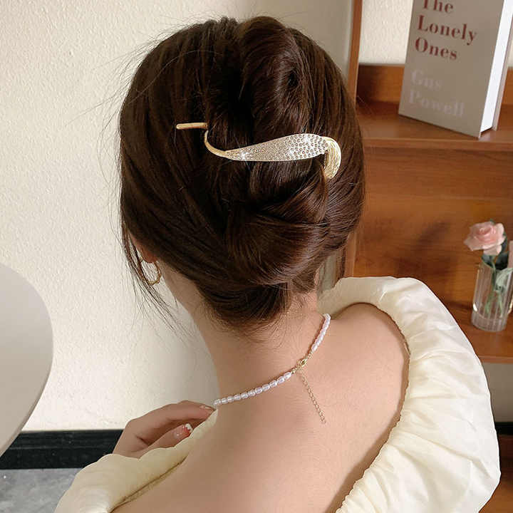 مستلزمات شعر