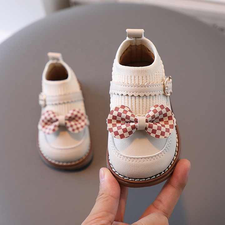 Shoes -أحذية