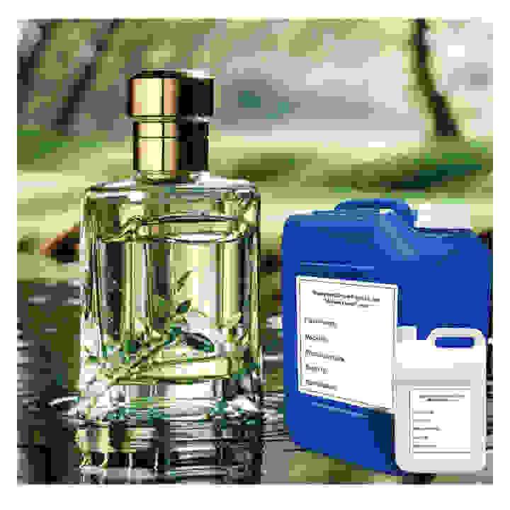 Concentrated perfume for women and men 