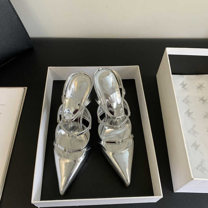 Elegant women's heels 