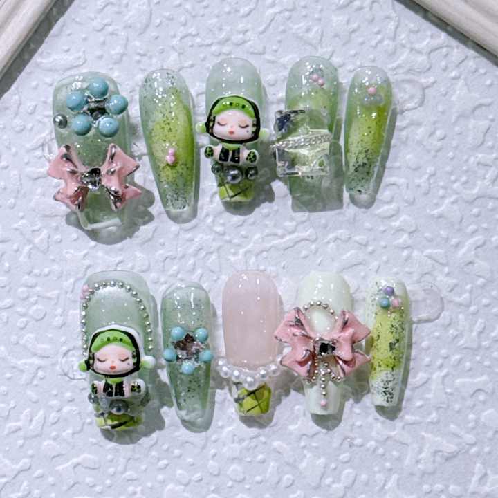 blind false nails 