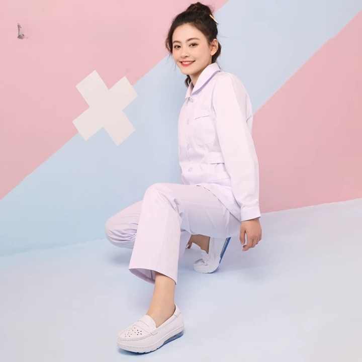 Wholesale High Quality Women's White Comfortable Non-slip Hospital Pillow for Autumn 