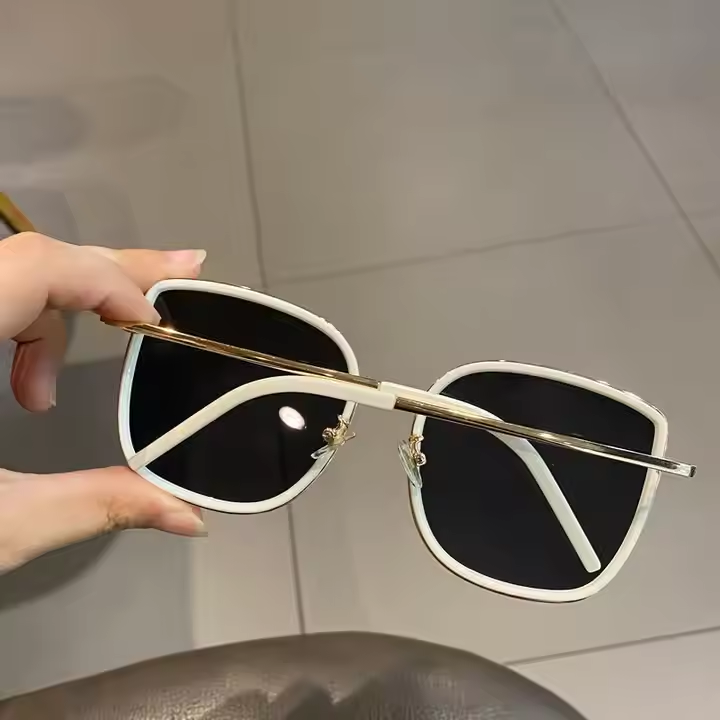 New Large Frame Women's Sunglasses Luxury High Quality Women's Sun Glasses Outdoor Sun Protection Shading Women's Eyewear 