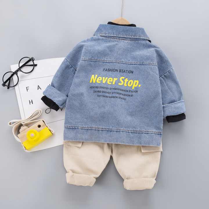 مجموعة ملابس خريفية عصرية مناسبة لعمر 1-5 سنوات جينز للأطفال 3 سنوات 1-5 Years Fashionable Autumn Clothes Set with Jeans Coat and Pants 3 Boys