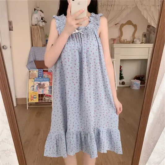 بيجامة نوم نسائية مثيرة