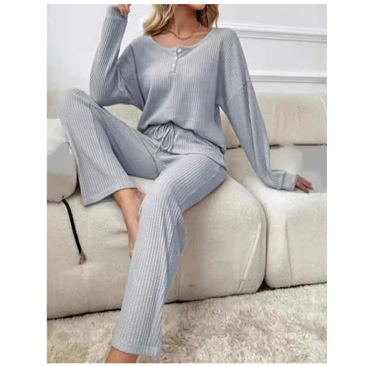 Women's sleepwear 
