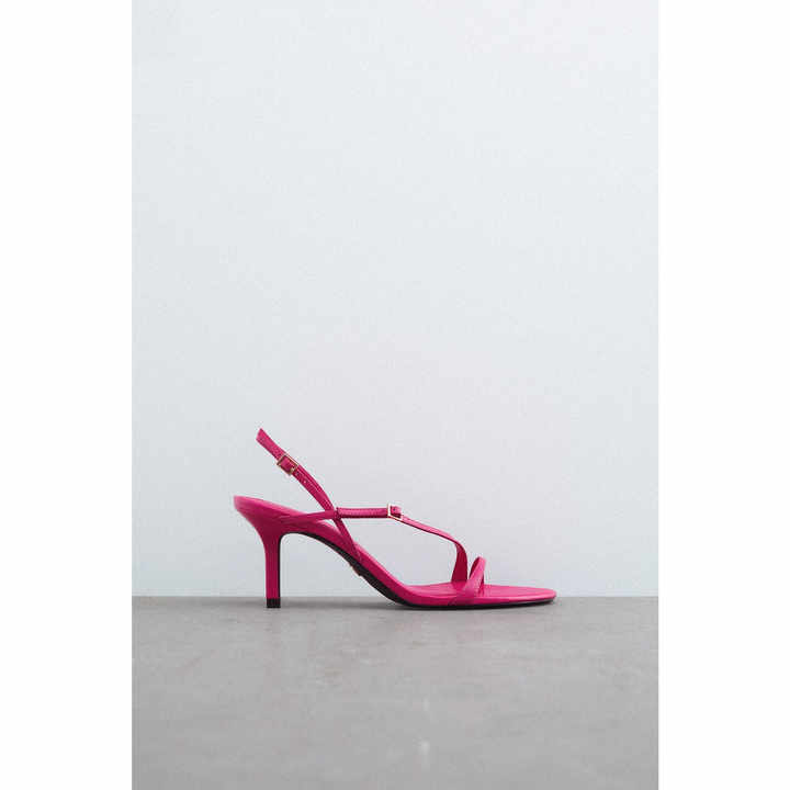 Sexy women's heels with narrow straps 
