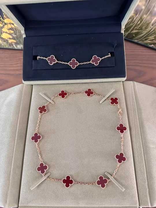 Jewelry and accessories
