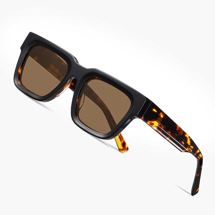 Sunglasses with Tac Lens 