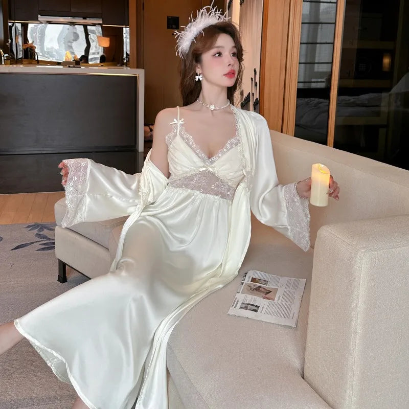 بيجامة نوم نسائية مثيرة