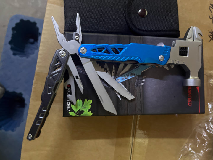 Multifunctional outdoor tying pliers, portable equipment tying pliers, pliers 