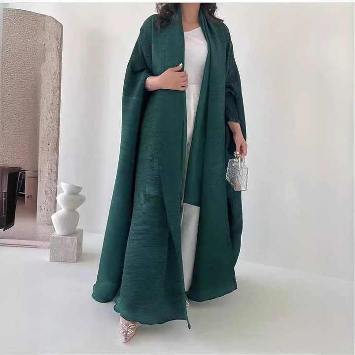 عبايات المناسبات ملونة